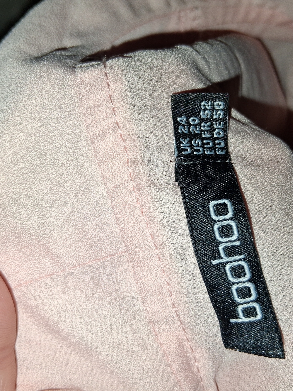 Boohoo Light Pink Pleated Midi Dress - Picture 3 of 3